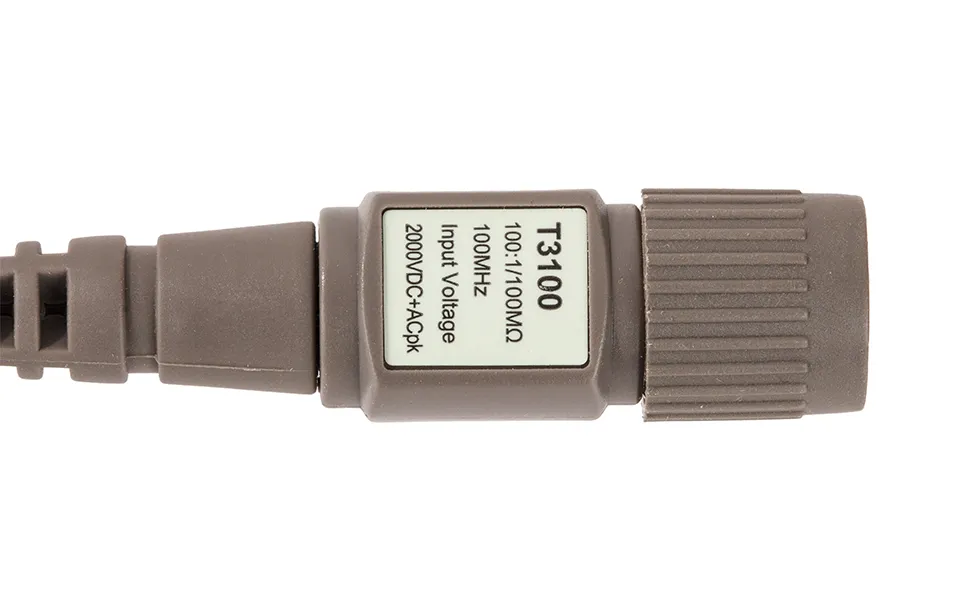 BNC connector label of the T3100 high voltage probe showing 1:100 attenuation, 100MHz bandwidth, and 2000V maximum input voltage
